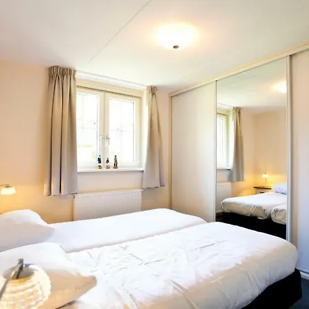 Sleeps 8 Pool Wifi T644078